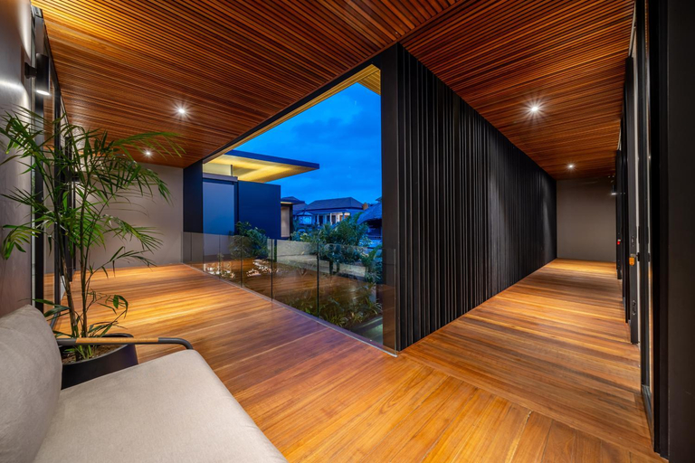 Others 5, The Continental Modern Luxury 4 BR Villa in Seminyak Central, Badung
