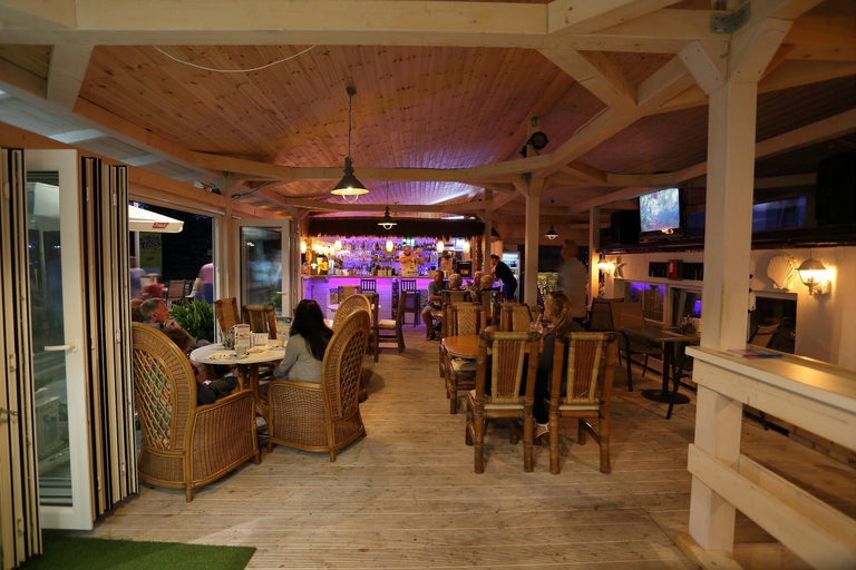Bar/lounge