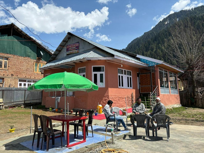 Cool Home Stay Guest House, Anantnag