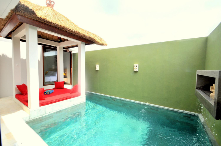 Swimming Pool 10