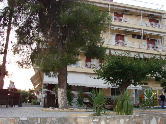 Others 2, Rodon, Central Greece