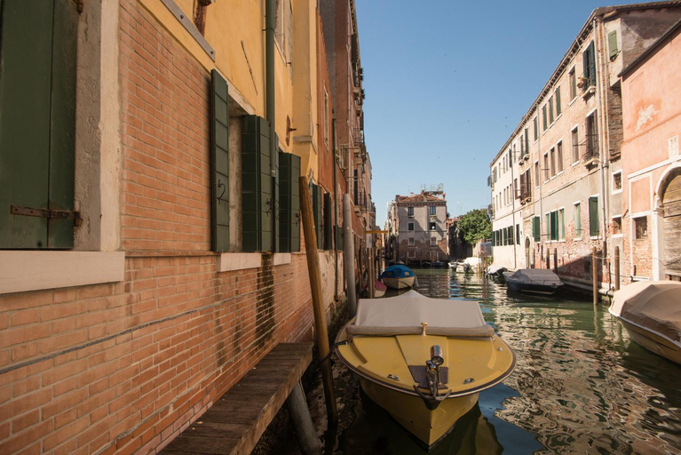 Others 5, CANAL DREAM water view cosy apartment AC WiFi, Venezia