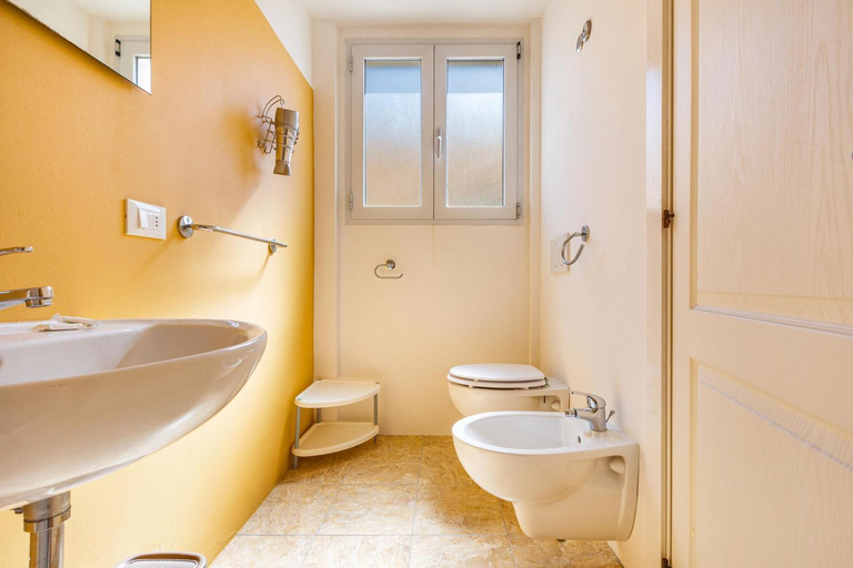 Bathroom 5, B&B La Torre, Lecce