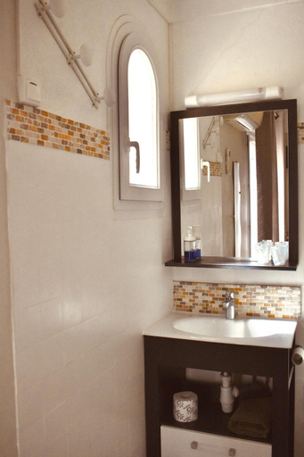 Bathroom, Hotel le Nid, Pyrénées-Orientales