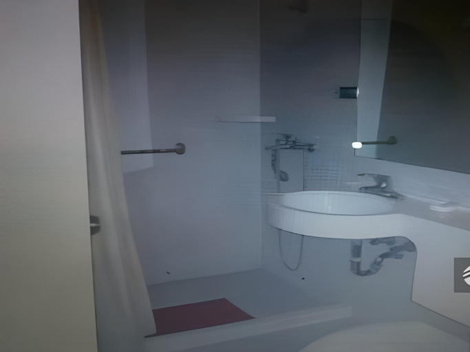 Bathroom 2, Jinjiang Inn Wuhu High-Speed Railway Station West Square, Wuhu