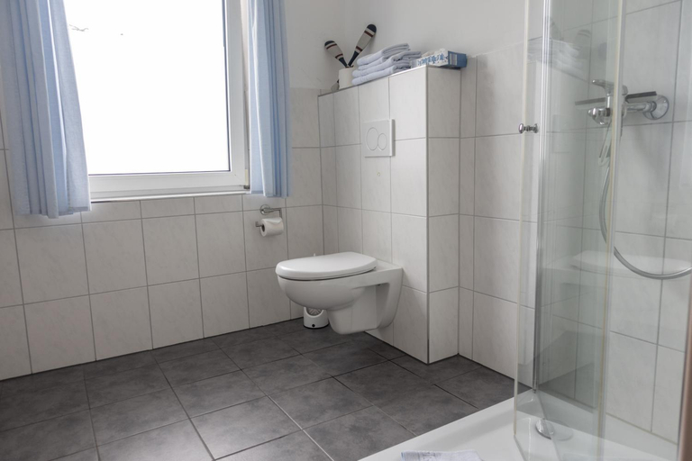 Bathroom 3, Heimathafen, Dithmarschen