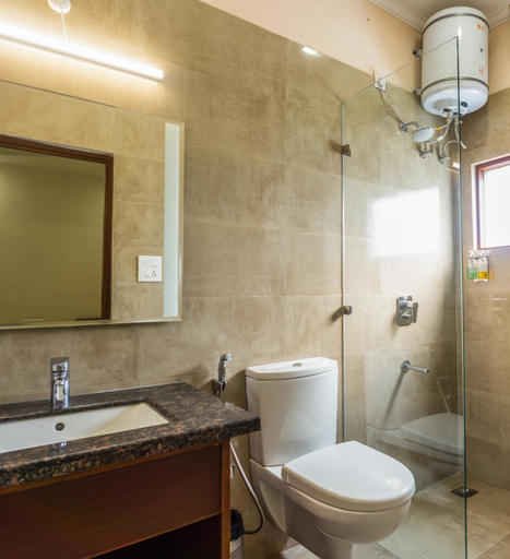 Bathroom 4, L P Residency, Dehradun