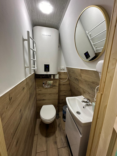 Bathroom 3, U Yaroslava Hotel, Iaremchans'ka