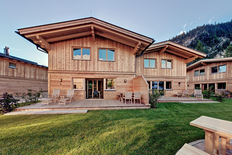 Others 3, Zugspitz Lodge, Reutte