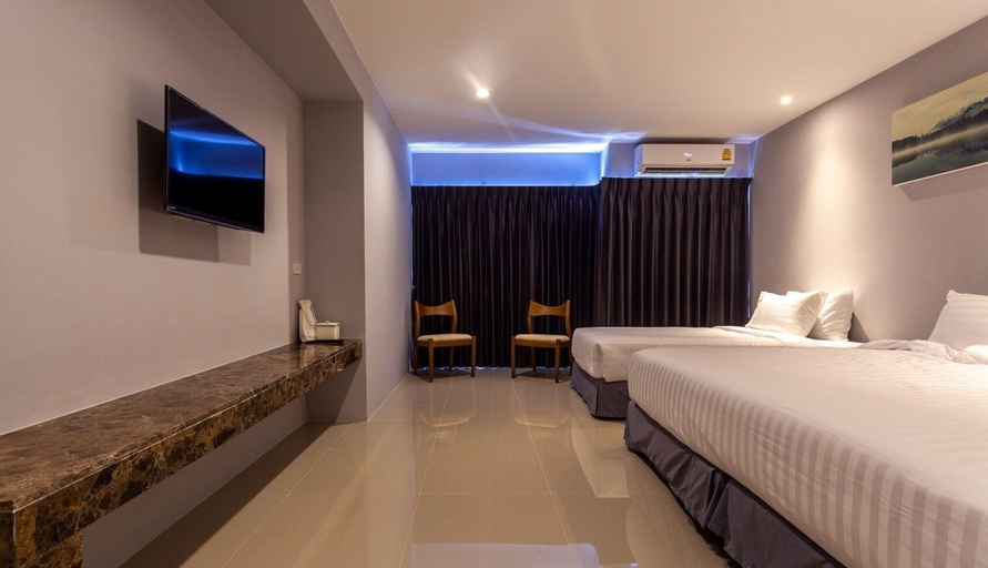 Bedroom 13