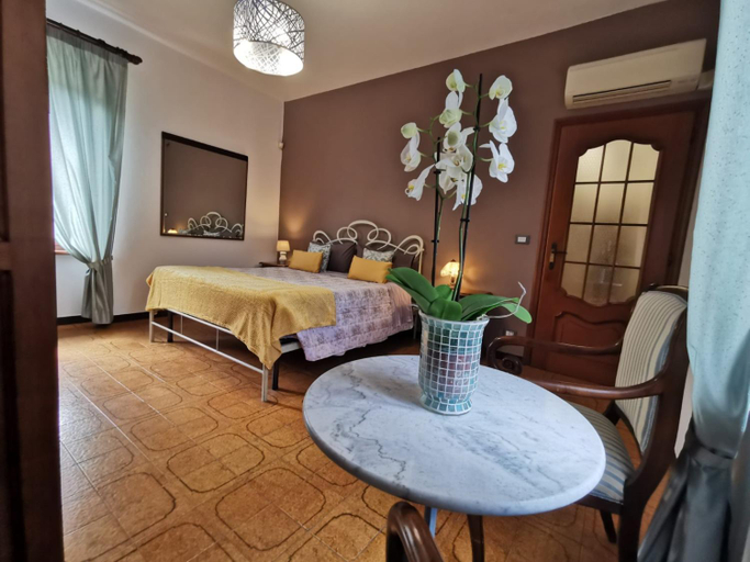 TERRE DI GARLENDA FAMILY, Savona