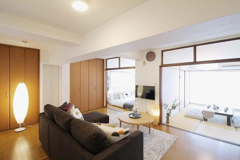 Others 5, Mitao bld - 2 Bedroom Apt 4mins to PeacePark for 9ppl, Hiroshima
