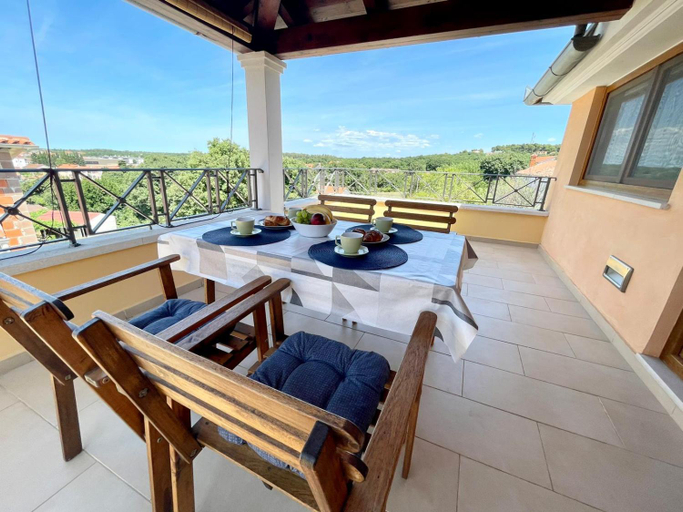 2, Apartments Ladonja, Medulin