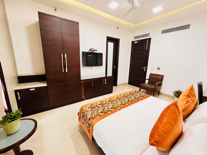 Bedroom 18