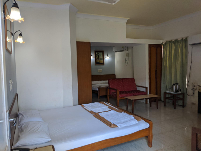 Others 5, Farmagudi Residency, North Goa