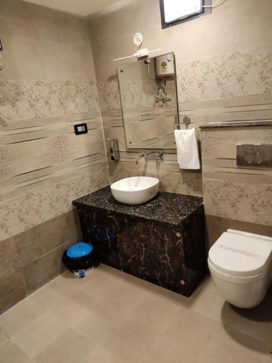 Others 4, Hotel Vinayak, Lucknow