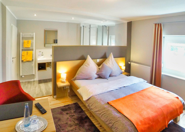 Bedroom 10