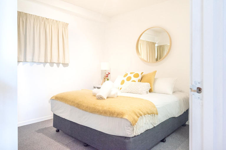 Bedroom 3, Grandview Apartments, Ballina