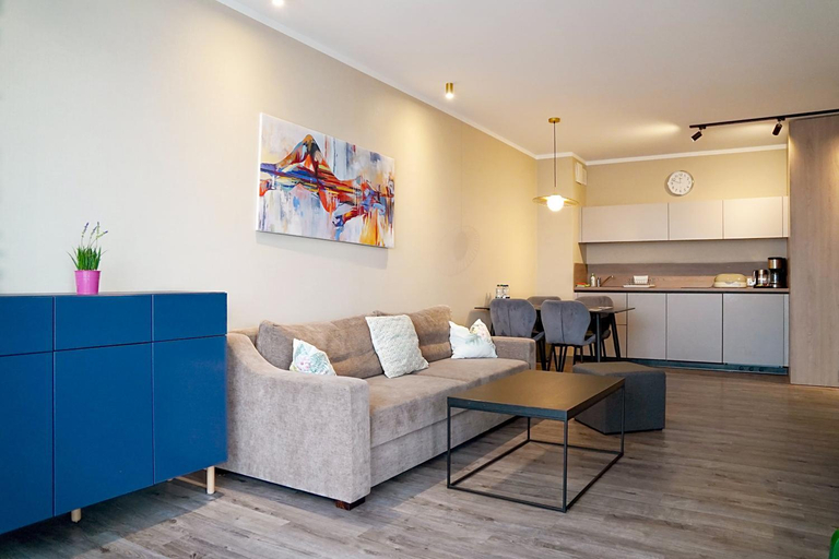 Others 5, BelMare by Baltic Home, Kamień