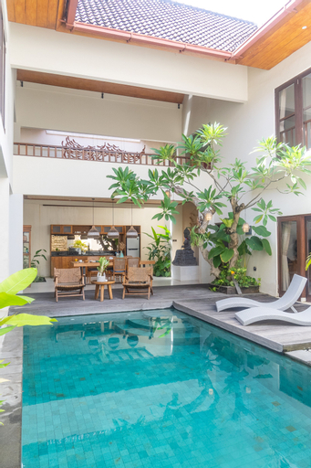 Swimming Pool 3