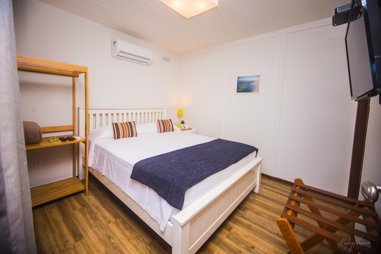 Bedroom 30