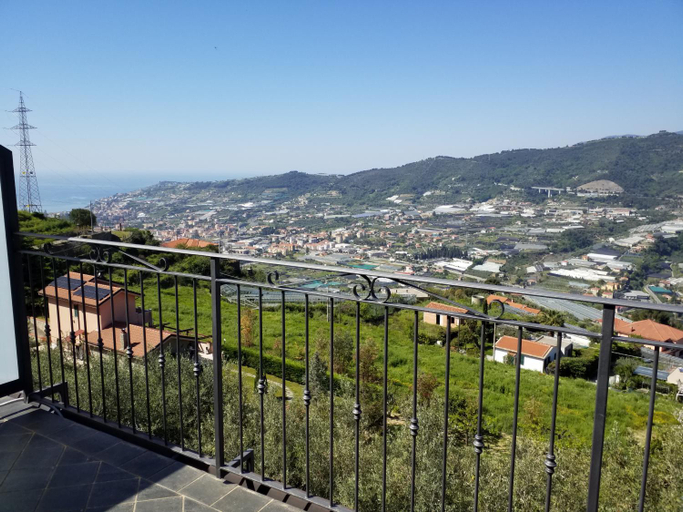 Exterior & Views, La Vista del Poggio, Imperia