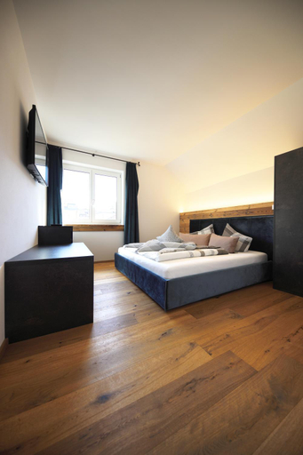 Others 4, Residence Rosch, Bolzano