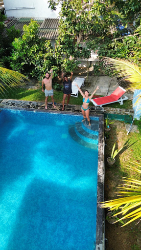 Sport & Beauty 4, Tiny Royal Palace, Habaraduwa