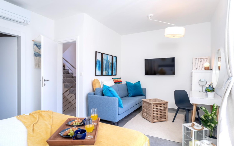 Others 4, NEW! ReLux - ZF Hvar, Hvar