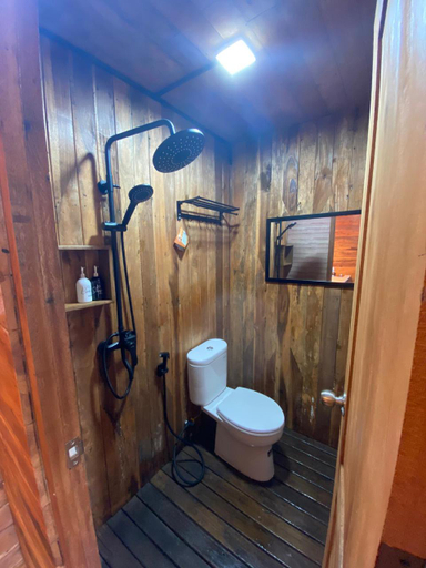 Bathroom 5, Cabin Titik 0 Dieng, Wonosobo