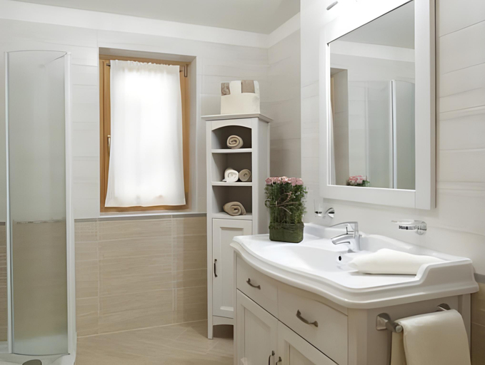 Bathroom 3, Residence Baron, Bolzano
