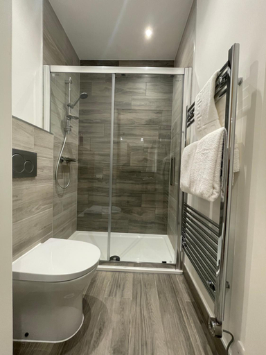 Bathroom 3, The Boutique Hotel, Oxfordshire