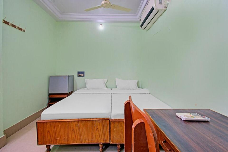 Bedroom 5, Decent Residency, East Godavari