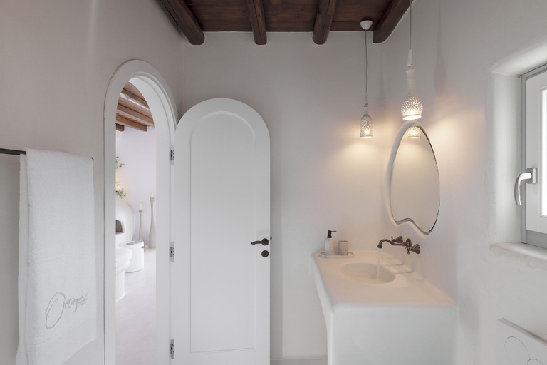 Bathroom 5, Ortygia Suites, South Aegean