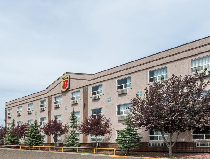 Exterior & Views 2, Super 8 by Wyndham Edmonton/West, Division No. 11