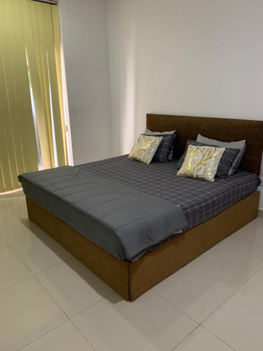 Others 4, R&R residencies, Dehiwala-Mount Lavinia