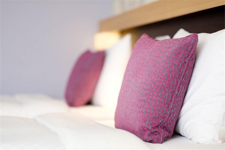 Bedroom 18