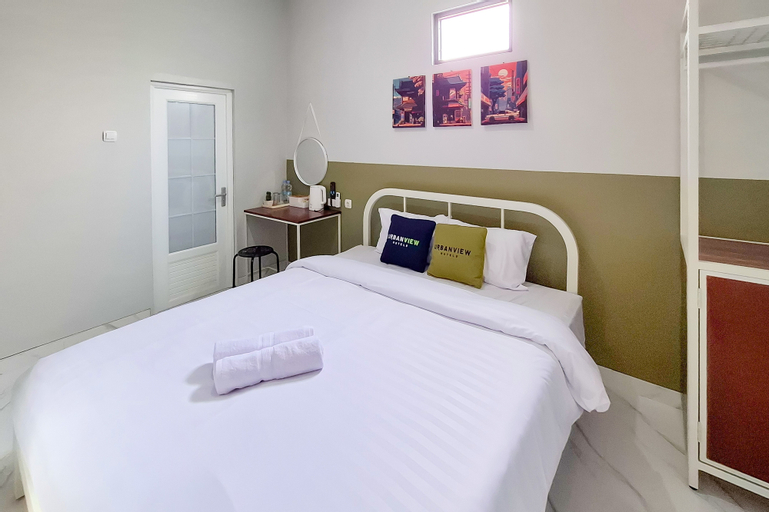 Urbanview Hotel Syariah Terra House Pati by RedDoorz, Pati