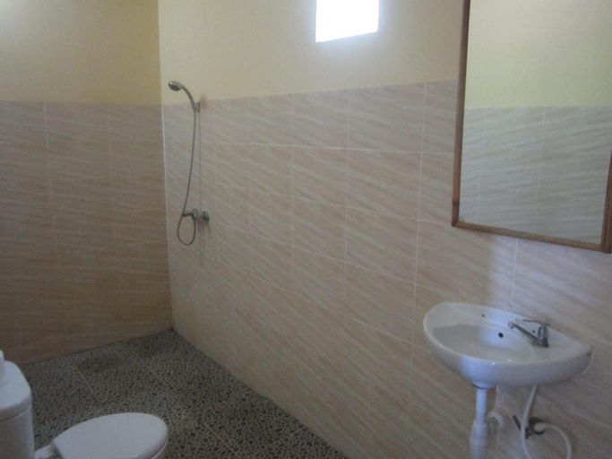 Bathroom 5, Teman Teman Bungalows 1, Karangasem