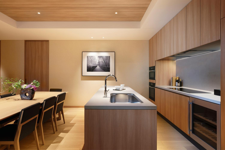 Dining Room 18