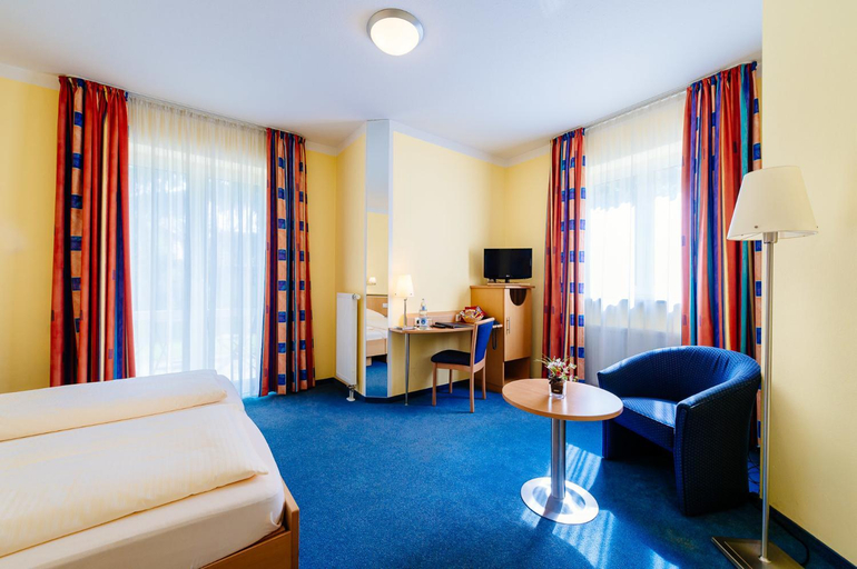 Others 3, Hotel Graf Lehndorff zur Messe, München