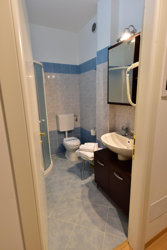 Bathroom 2, Hotel La Pieve, Verbano-Cusio-Ossola