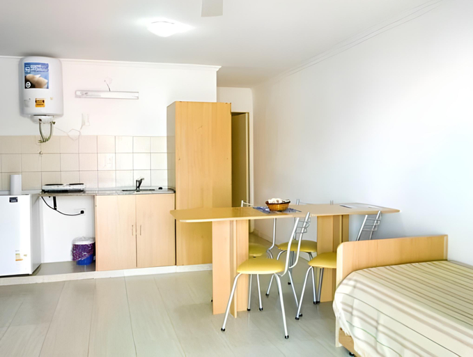 Others 4, Brisas del Lago Apartamentos, Colón