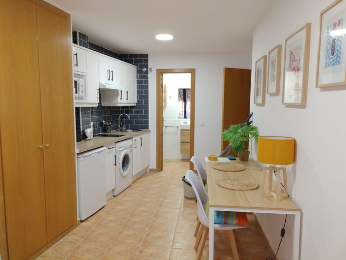 Others 4, Apartamento-Estudios El Quijote, Madrid