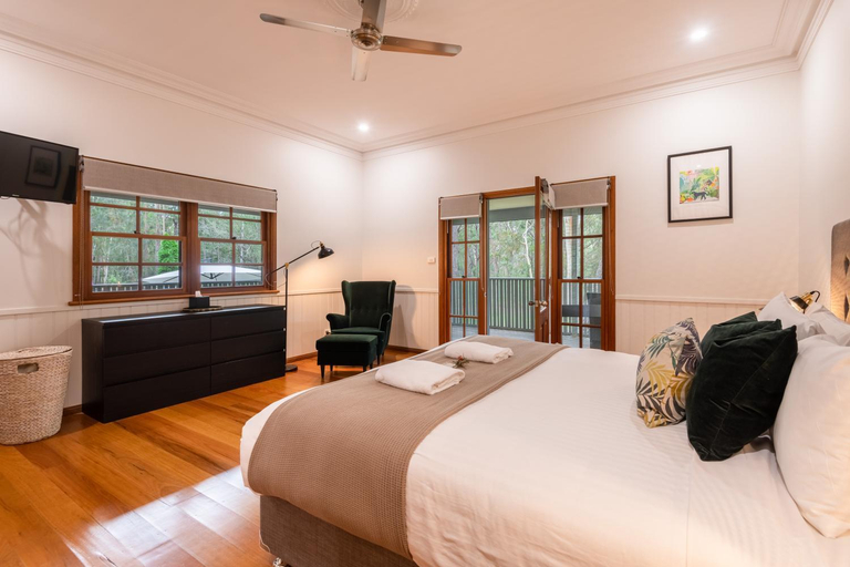 Bedroom 16