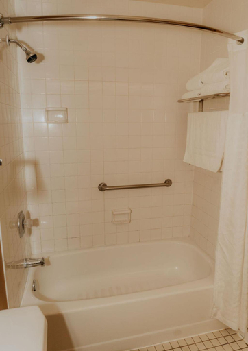 Bathroom 3, Wallace Inn, Shoshone