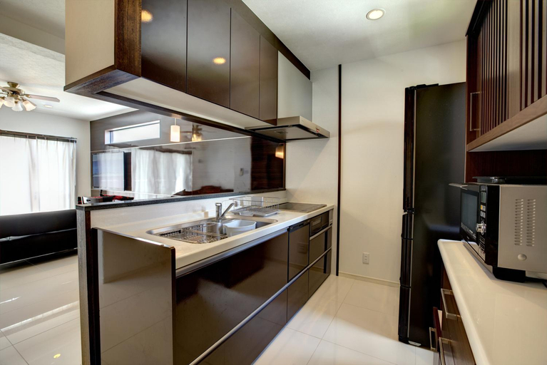 Dining Room 10