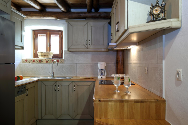 Others 5, Matzanas House, Ionian Islands