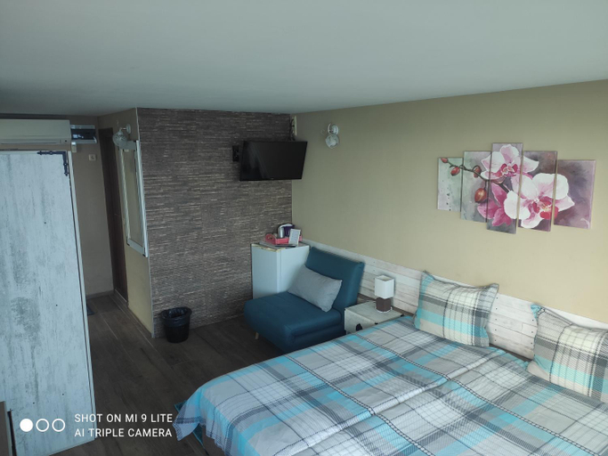 Others 5, Hemingway rooms in Happy Beach, Varna