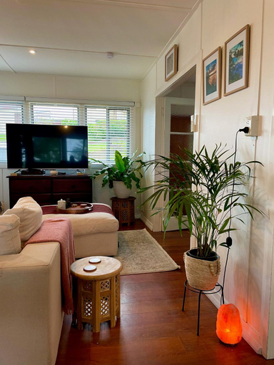 Others 3, Waterfront Cottages, Shoalhaven - Pt B